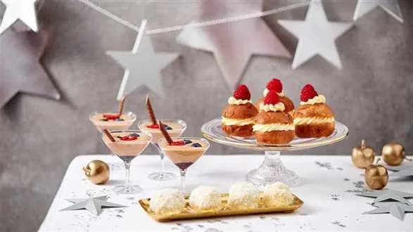 Sylwestrowe minipączki z kremem adwokatowym