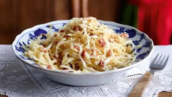 Sałatka bawarska z kapusty