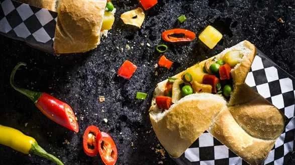 Kajzerki z warzywami