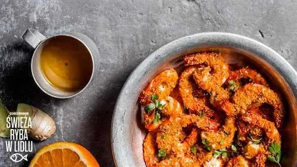 Krewetki w soli kokosowej z pomarańczowym dipem