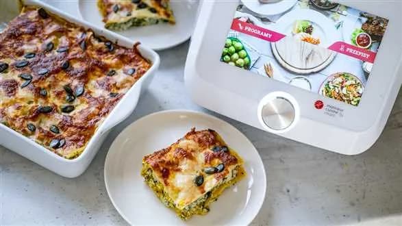 Dyniowe lasagne z farszem twarogowo-szpinakowym