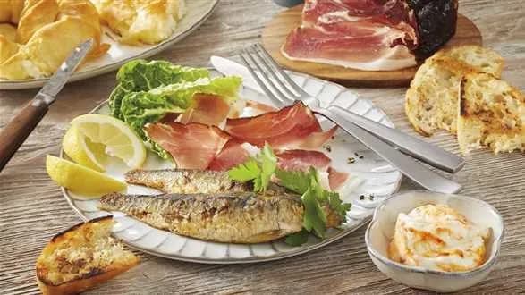 Talerz przekąsek w stylu adriatyckim