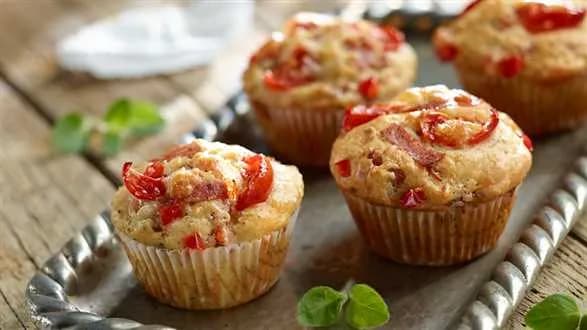 Muffiny o smaku pizzy