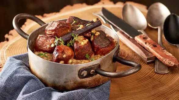 Łopatka duszona w cydrze