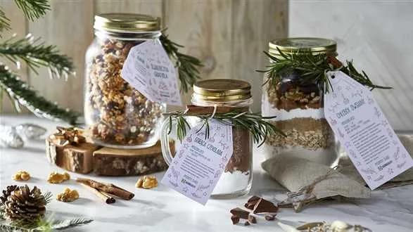 Jadalny prezent: chlebek owsiany w słoiku