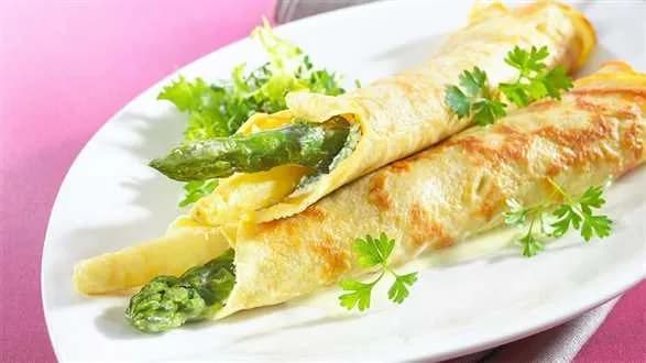 Naleśniki ze szparagami