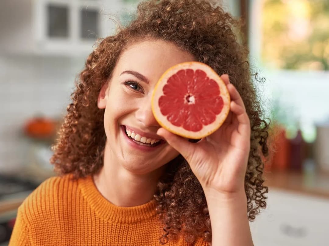 Czy grejpfrut odchudza? Sprawdź, jak wpływa na utratę wagi