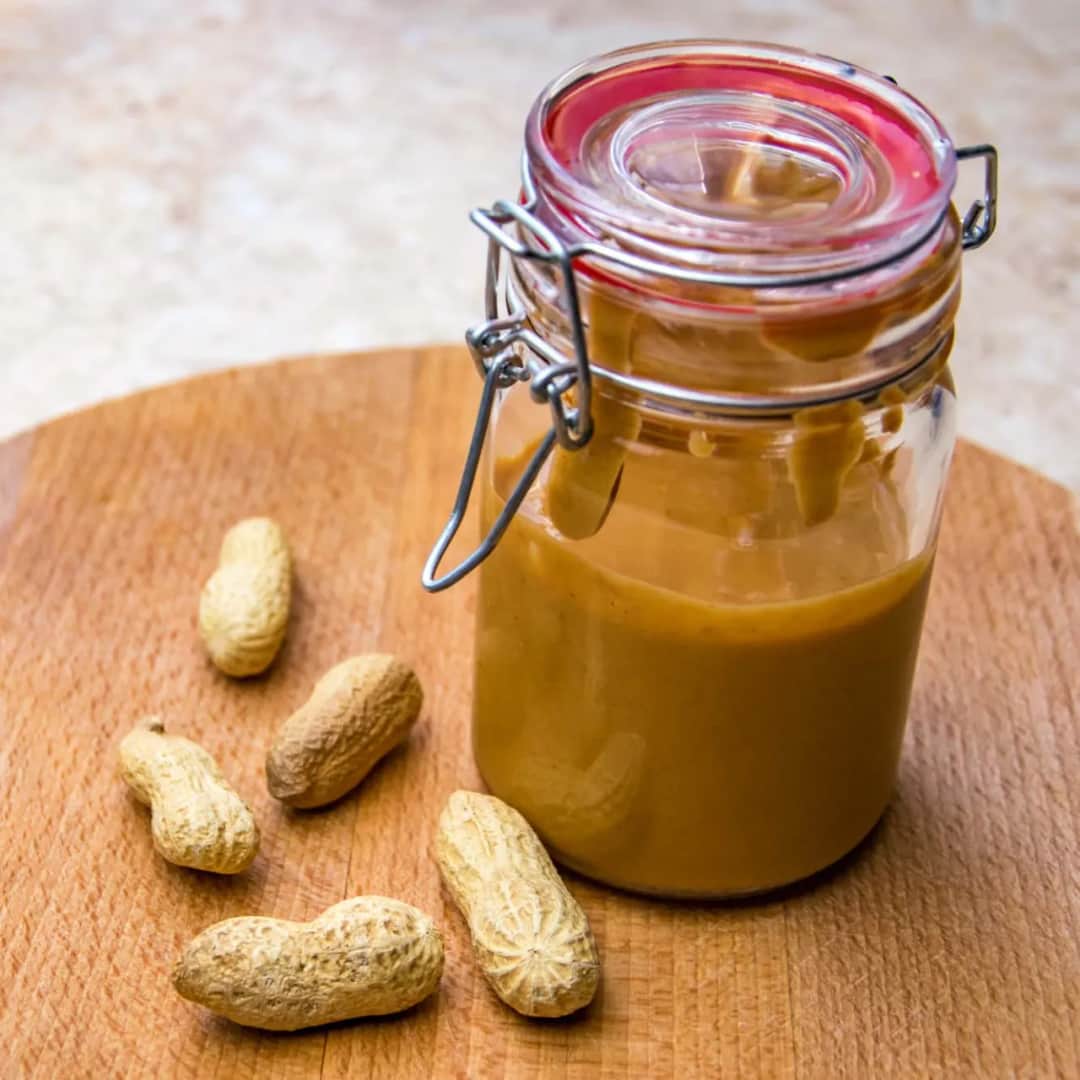 Jak zrobić fit masło orzechowe – prosty przepis bez zbędnych dodatków