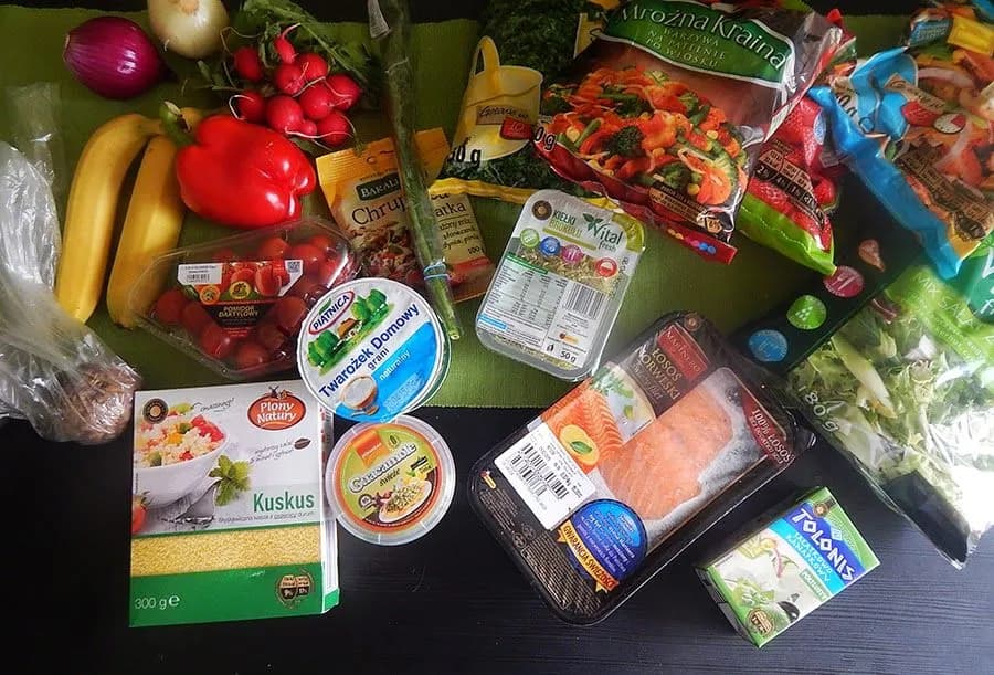 Najlepsze fit produkty w Biedronce – co warto kupić, by jeść zdrowo i tanio